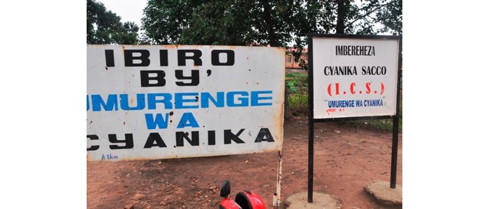 Burera&nbsp;: Umugore yabyariye abana batatu b’impanga mu nzira avuye kwitorera Abadepite