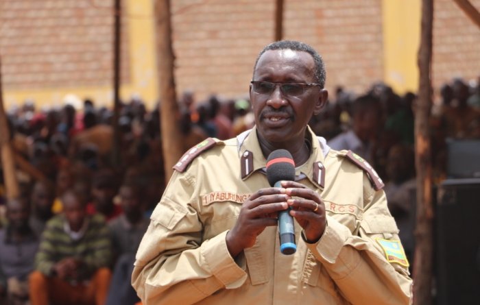 Umuyobozi wa gereza ya Gicumbi arafunze nyuma yo gutabariza abagororwa bafite imirire mibi