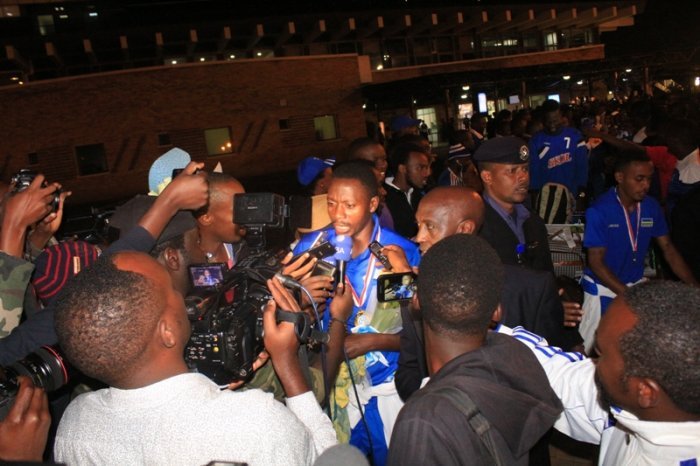Mu mafoto&nbsp;: Rayon Sports yakiriwe mu buryo budasanzwe ikorerwa ibirori byasojwe mu gitondo