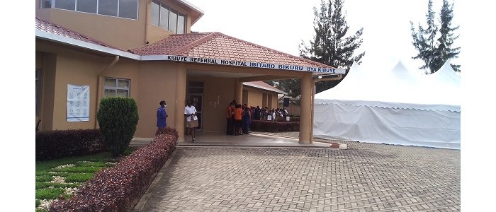 Nyuma y’amezi  arenga abiri  ibyuma byarapfuye, Uburuhukiro bw’Ibitaro bikuru bya Kibuye buri gukora 50%