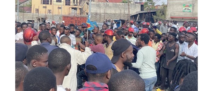 Bari gusahurwa : Mu mujinya mwinshi  imyigaragambyo  yamagana u Rwanda yubuye i Goma