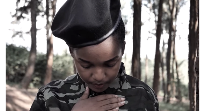 Clarisse Karasira yashyize ahagaragara indirimbo ‘Imitamenwa’ irata ingabo zabohoye u Rwanda 