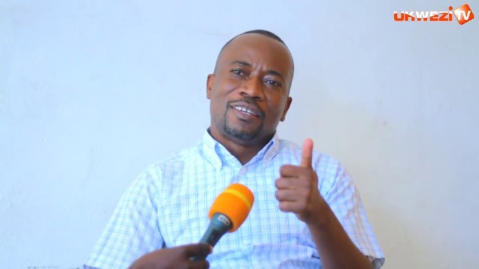 VIDEO&nbsp;: Eddy Kamoso yasubiye mu itangazamakuru n’amavuta mashya 