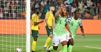 Umuherwe yasezeranyije Nigeria akayabo kuri buri gitego izatsinda Algeria