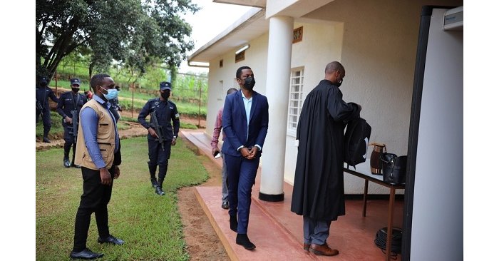 Prince Kid  imbere y’Urukiko ..,Urubanza rwitabiriwe  na Nyina wa Miss Elsa