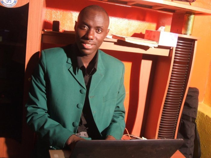 Umunyamakuru Muramira Regis yafunguwe nyuma y’iminsi atawe muri yombi