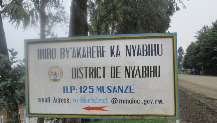 Nyabihu&nbsp;: Umugore yishe umugabo we ahita anamwishyingurira mu nzu