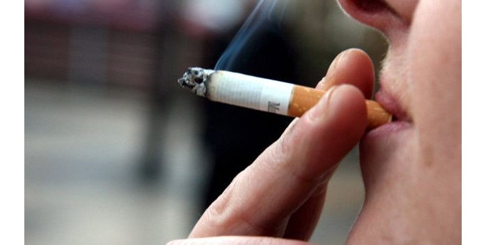 Abashakashatsi babonye ko abanywi b’itabi baba barusha abandi amahirwe yo kutandura Coronavirus