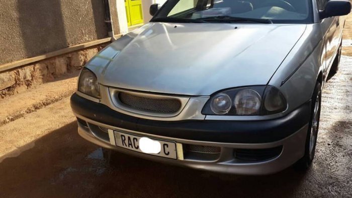 Avensis automatic igurishwa 3,100,000RWF