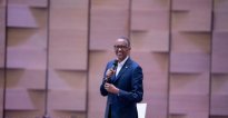 ‘Turashaka mu Rwanda ko twagira moto zikoresha amashanyarazi gusa’ Perezida Kagame