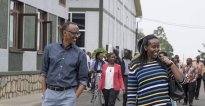 AMAFOTO:Perezida Kagame na Madamu we bitabiriye umunsi wa Kabiri w’Umwiherero wa 15