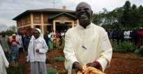 Menya byinshi ku munyabitangaza Padiri Ubald uvugwaho kutishimirwa na Kiliziya Gatorika