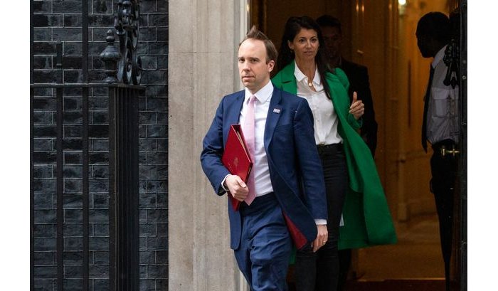 UK&nbsp;: Minisitiri w’Ubuzima wasomaniye muri Minisiteri yeguye