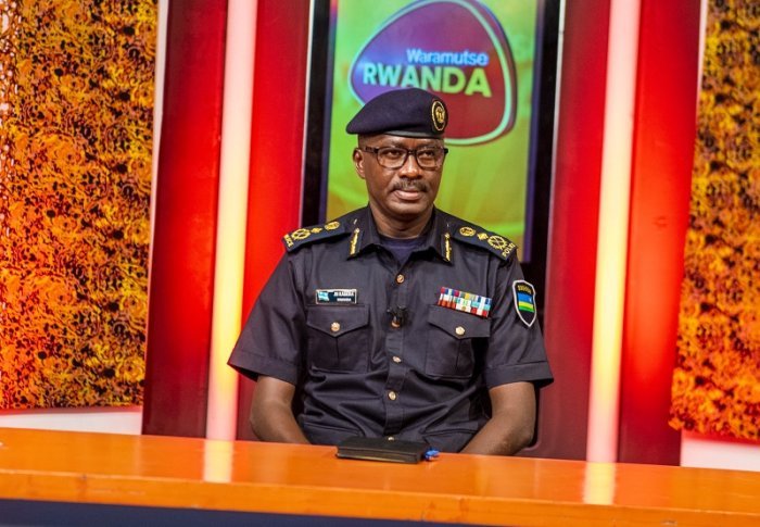 Ubunani burageze tugiye kwishimira ko twarangije umwaka, ibyo COVID19 ntabwo ibizi- CP Kabera