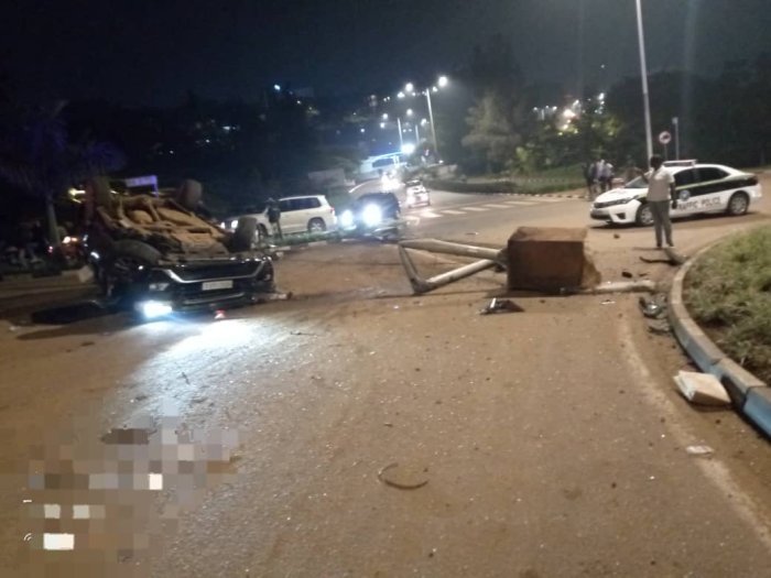 Polisi yavuze intandaro y’impanuka ikomeye yaranduye Camera yayo yo ku muhanda