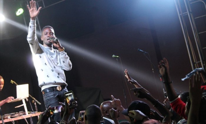 Uganda&nbsp;: Bobi Wine yabujijwe kuririmba mu gitaramo kubera amagambo aherutse kuvuga