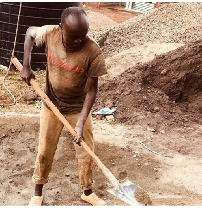 Amafoto atangaje Patient Bizimana yashyize hanze ntiyavuzweho rumwe