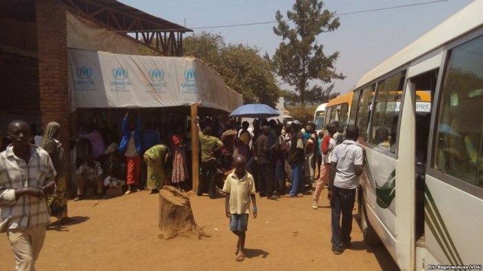 Polisi y’u Rwanda yataye muri yombi Abarundi 33 b’impunzi bashinjwa kugumura abandi