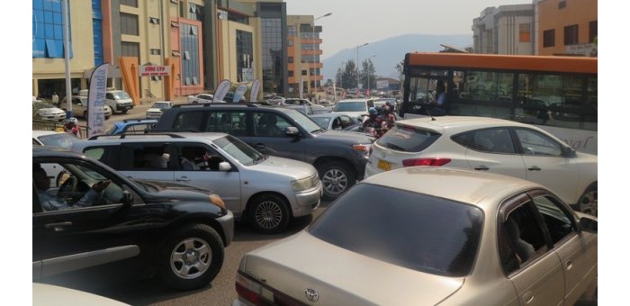 Umujyi wa Kigali wabaye umuvundo, niba ushaka kuwujyamo ubyitondere - Amafoto