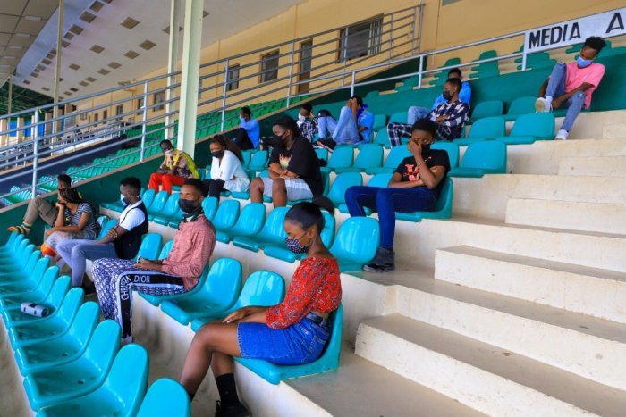 Kigali&nbsp;: Abasore n’inkumi 16 bafatiwe mu birori kubera gutamazwa n’umuziki bari bamariyemo Volume