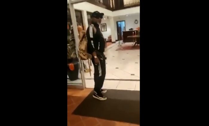 Umuhanzi Koffi araye i Rubavu ejo arasesekara i Kigali