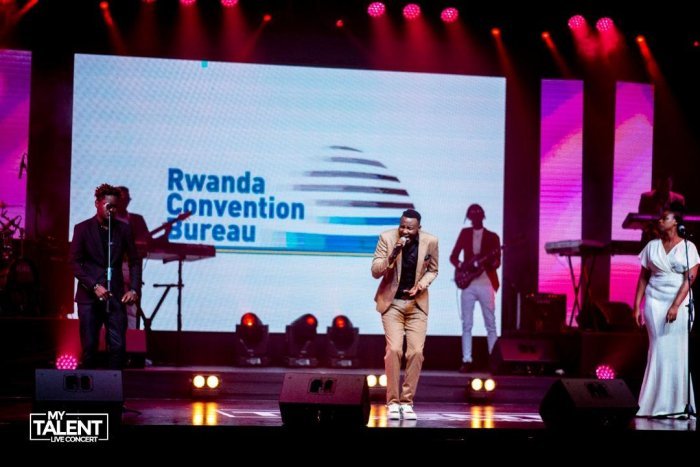 Mu mafoto&nbsp;: Yverry yahaye ibyishimo abakurikiye igitaramo cya ‘My Talent Live Concert’