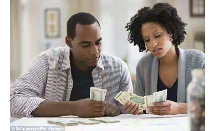 Ibibazo 10 ugomba kubaza umukunzi wawe mbere y’uko mushinga urugo