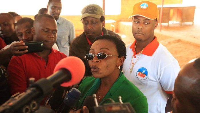 Kizito Mihigo na Ingabire Victoire bazajya bitaba buri kwezi, kujya hanze ni ukubisaba Minisitiri