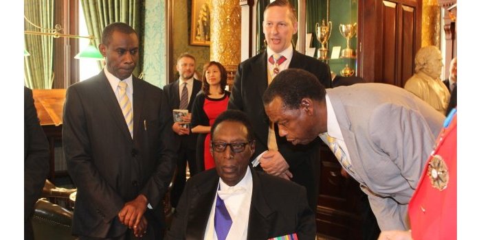 Byemejwe ko Umwami Kigeli azatabarizwa i Nyanza, ibintu birushaho kuba agatogo