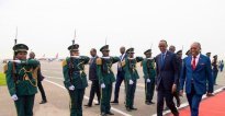 Perezida Kagame yageze I Luanda ahateganyijwe amasezerano yo kunga u Rwanda na Uganda 