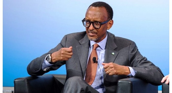 Perezida Kagame yahaye imbabazi abagore 50 bari bafungiye kwihekura
