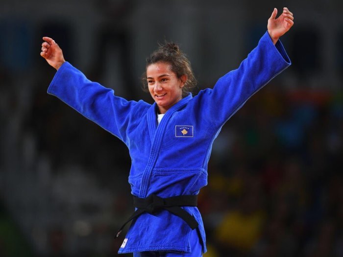 Kosovo yamamaye kubera intambara, yabonye umudari wa zahabu bwa mbere mu mateka 