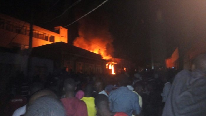 Biryogo&nbsp;: Iduka ricururizwamo ibyuma by’imodoka ryahiye rirakongoka