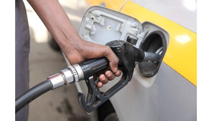 Mu Rwanda Ibiciro by’ibikomoka kuri Peteroli byazamutse  bidasanzwe  bigera   ku 1.500 Frw , Hatanzwe impamvu 