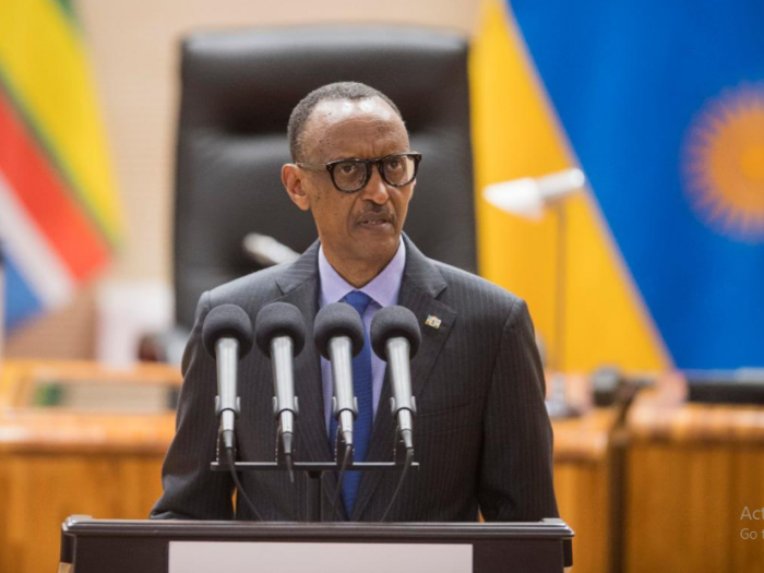 Perezida Kagame yijeje igisubizo ku baturage bamaze iminsi batakamba kubera ibiciro by’ingendo bihanitse