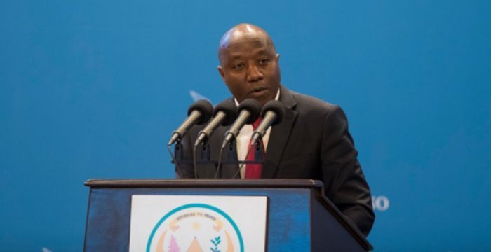 Minisitiri w’Intebe yamaganye itangazo rivuga ko yagabanyije ibiciro by’ingendo biherutse guteza impaka