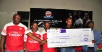 Kigali&nbsp;: Abafana ba Arsenal batanze inkunga mu kigega Agaciro 