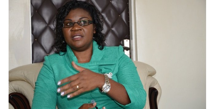 Minisitiri w’abakozi na Depite Mukandekezi bari mu bahejejwe hakurya ya Nyabarongo