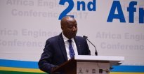 Minisitiri Edouard yikomye aba Enjeniyeri batarangwa n’ubunyamwuga mu byo bakora
