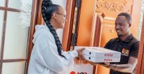 Igitangaza Knowless yari yararikiye abantu kirangiye kibaye ubucuruzi bw’amafunguro