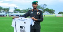  Lt Gen MUBARAKH Muganga  yasubije  abategereje ko APR FC yinjiza abakinnyi b’abanyamahanga
