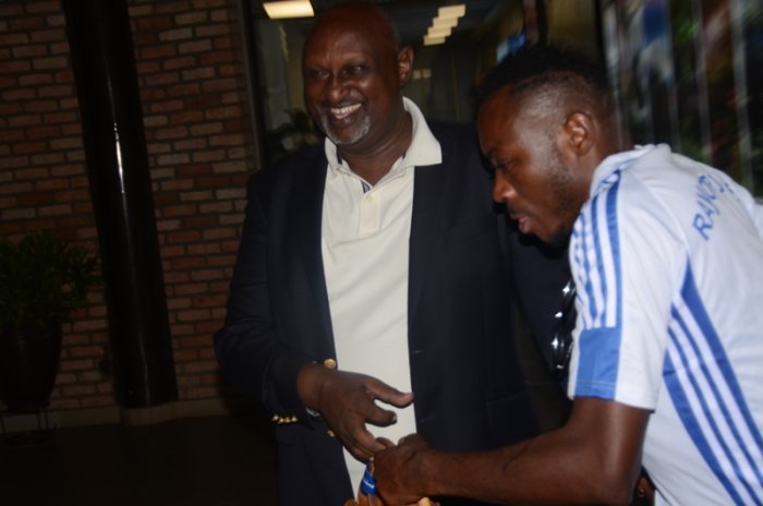 Rayon Sports yageze i Kigari yakirwa mu buryo budashamaje (Amafoto) 