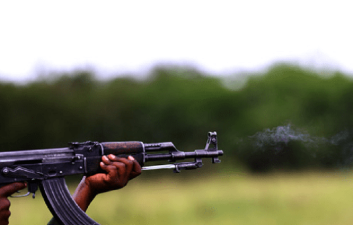 Ngoma&nbsp;: Umupolisi warashe umuturage yatawe muri yombi