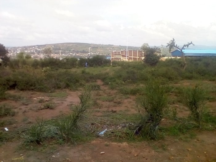 Ikibanza kinini cyane kigurishwa make Bugesera