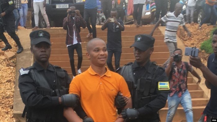 Amakuru mashya&nbsp;: Kazungu ukekwaho kwica abantu 14 yetegerejwe ku Rukiko arabura