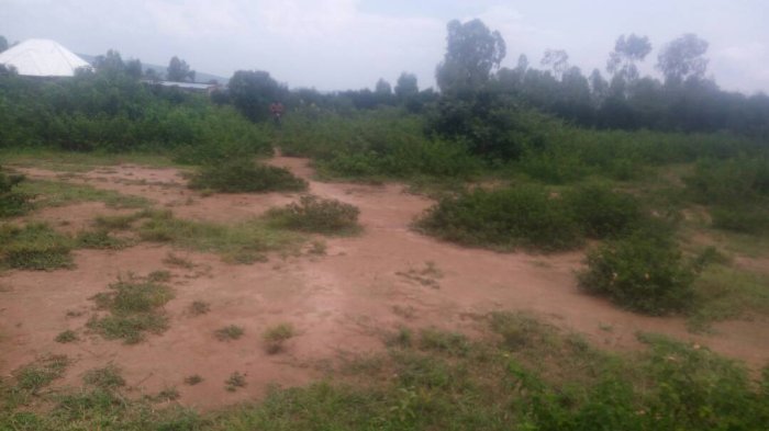 Ikibanza cyiza gihendutse kiri hafi ya kaburimbo Nyamata