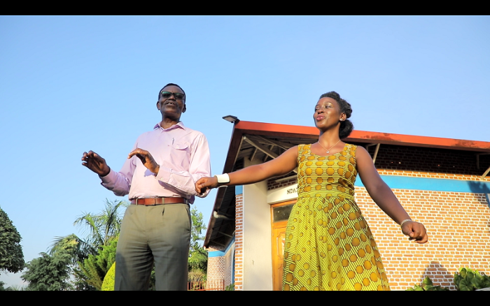  ‘Twaje Mana yacu’ yasubiwemo mu buryo bugezweho n’abaririmbyi bo muri Korali 10 zo muri Kiliziya Gatolika