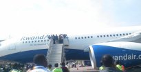 Indege ya mbere iruta izindi za Rwandair yageze i Kigali. Menya byinshi kuri yo - Amafoto