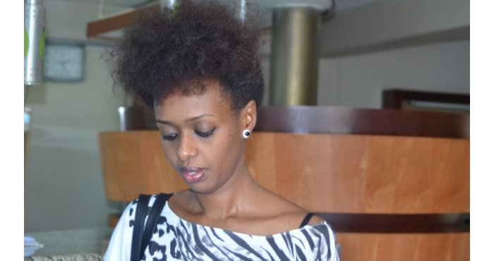 Diane Rwigara yongerewe imbaraga n’amafoto yagiye hanze amugaragaza yambaye ubusa