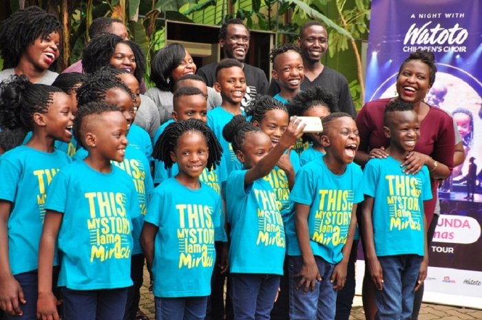 ‘Watoto Children’s Choir’ yijeje  Abanya-Kigali uburyohe mu gitaramo kibinjiza muri Noheli